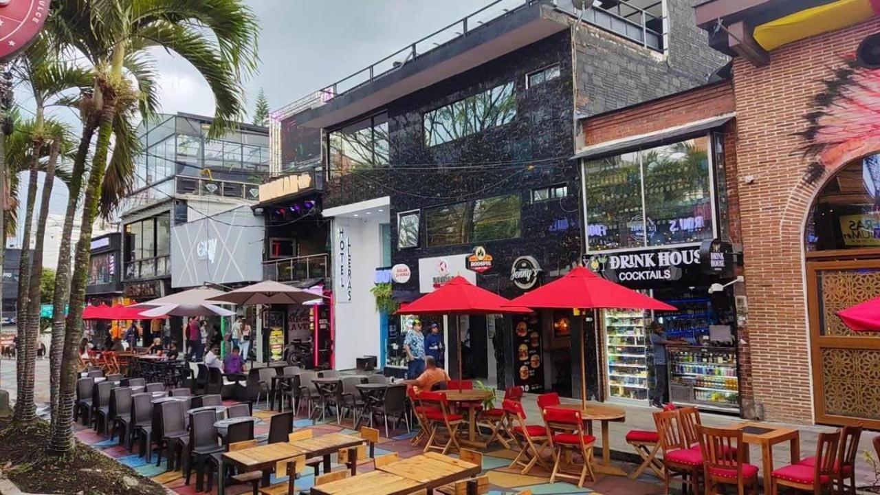 Lleras Place Hotel Medellin Bagian luar foto